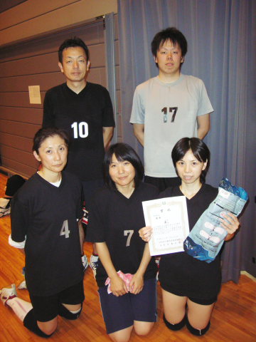 男女混合Ａの部　優勝　「彩」チームの皆さん