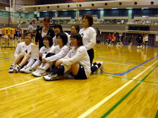 レディース　Ｇコート優勝　オリーブ