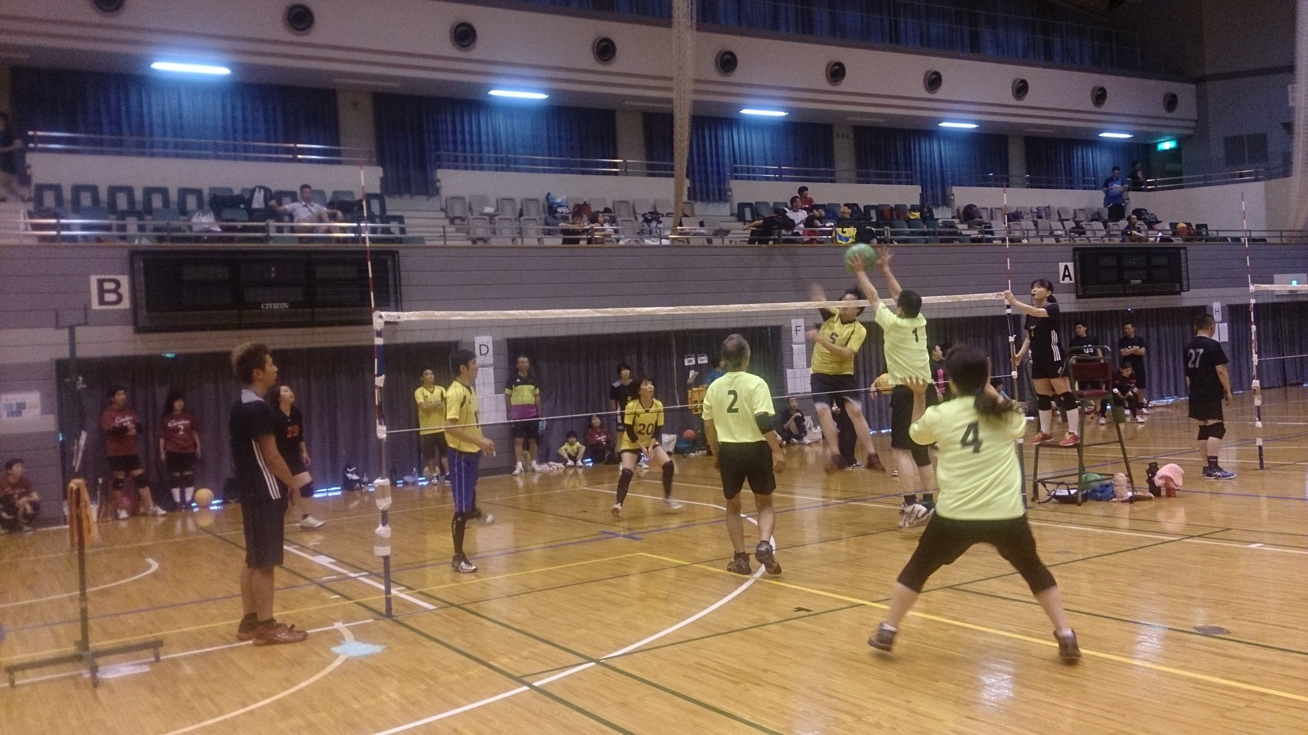 各コート熱戦が繰り広げられました