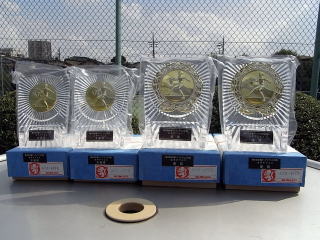 優勝・準優勝には楯と賞状が送られました