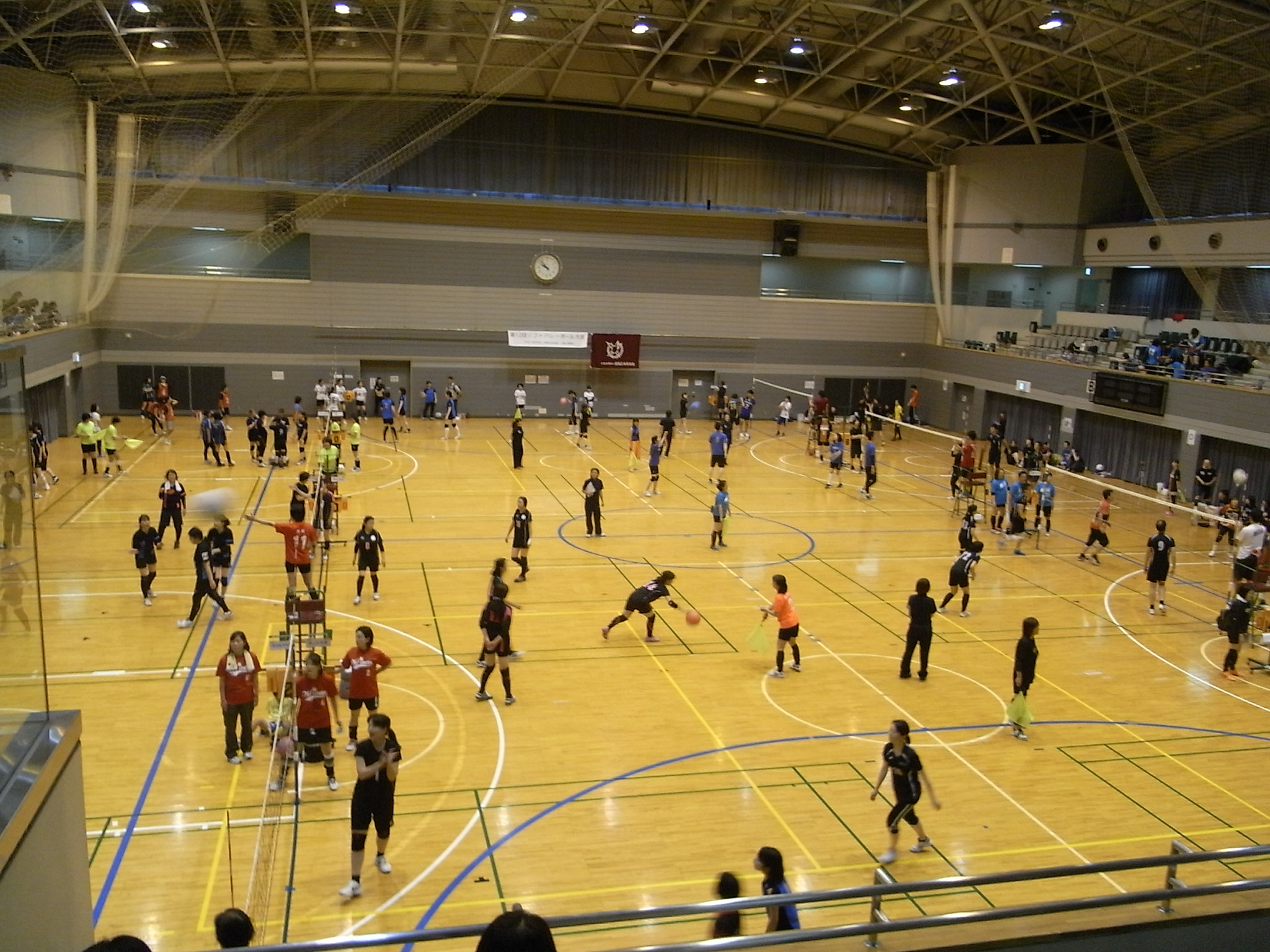 各コート熱戦が繰り広げられました