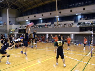 各コート熱戦の様子